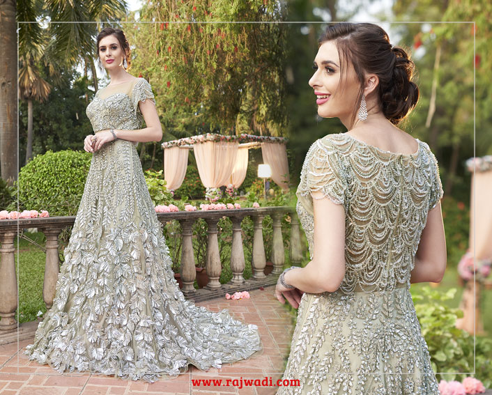 Gown-4